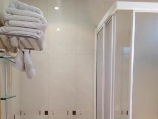 Hostal Luz - Madrid — Fotos 3